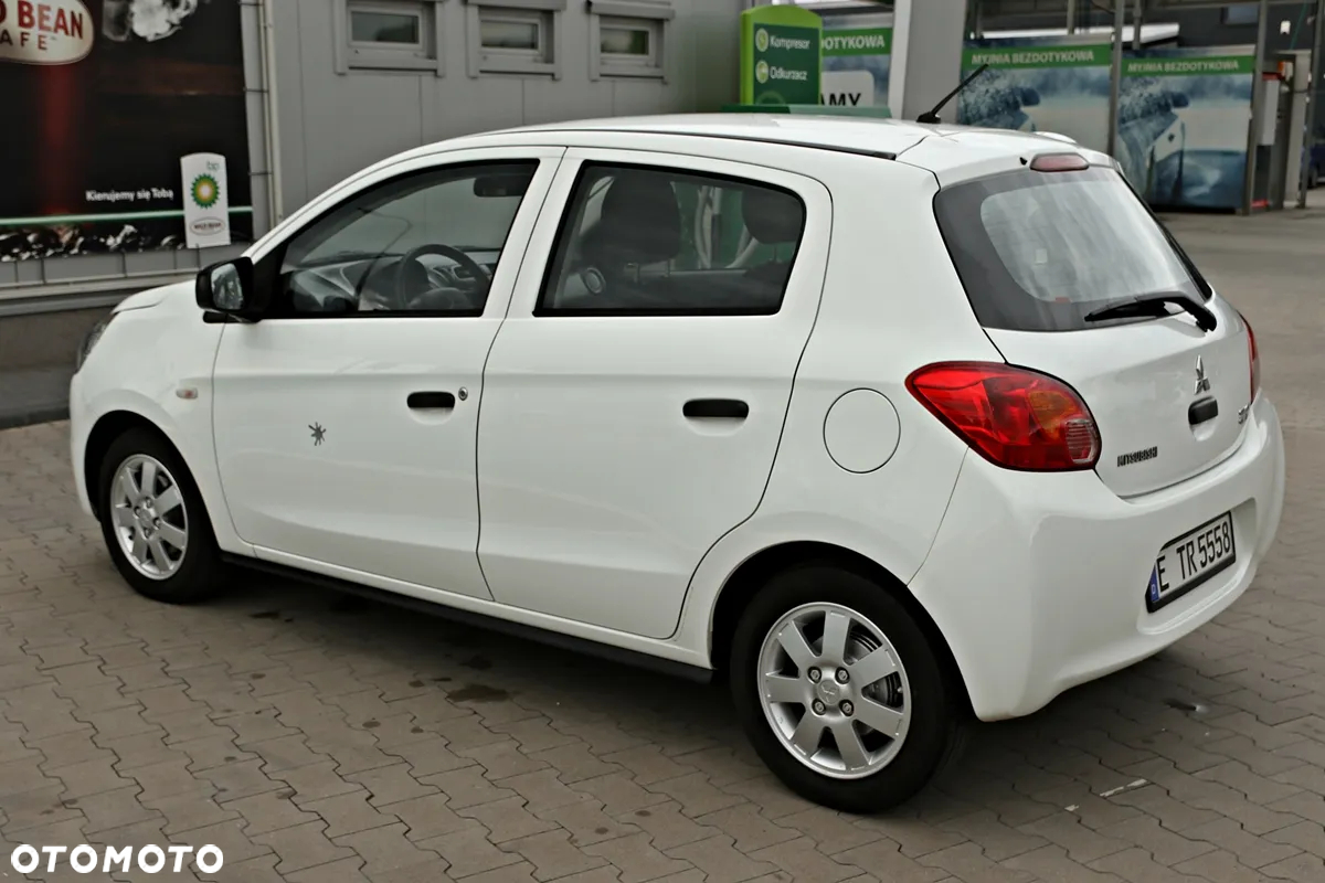 Mitsubishi Space Star - 23