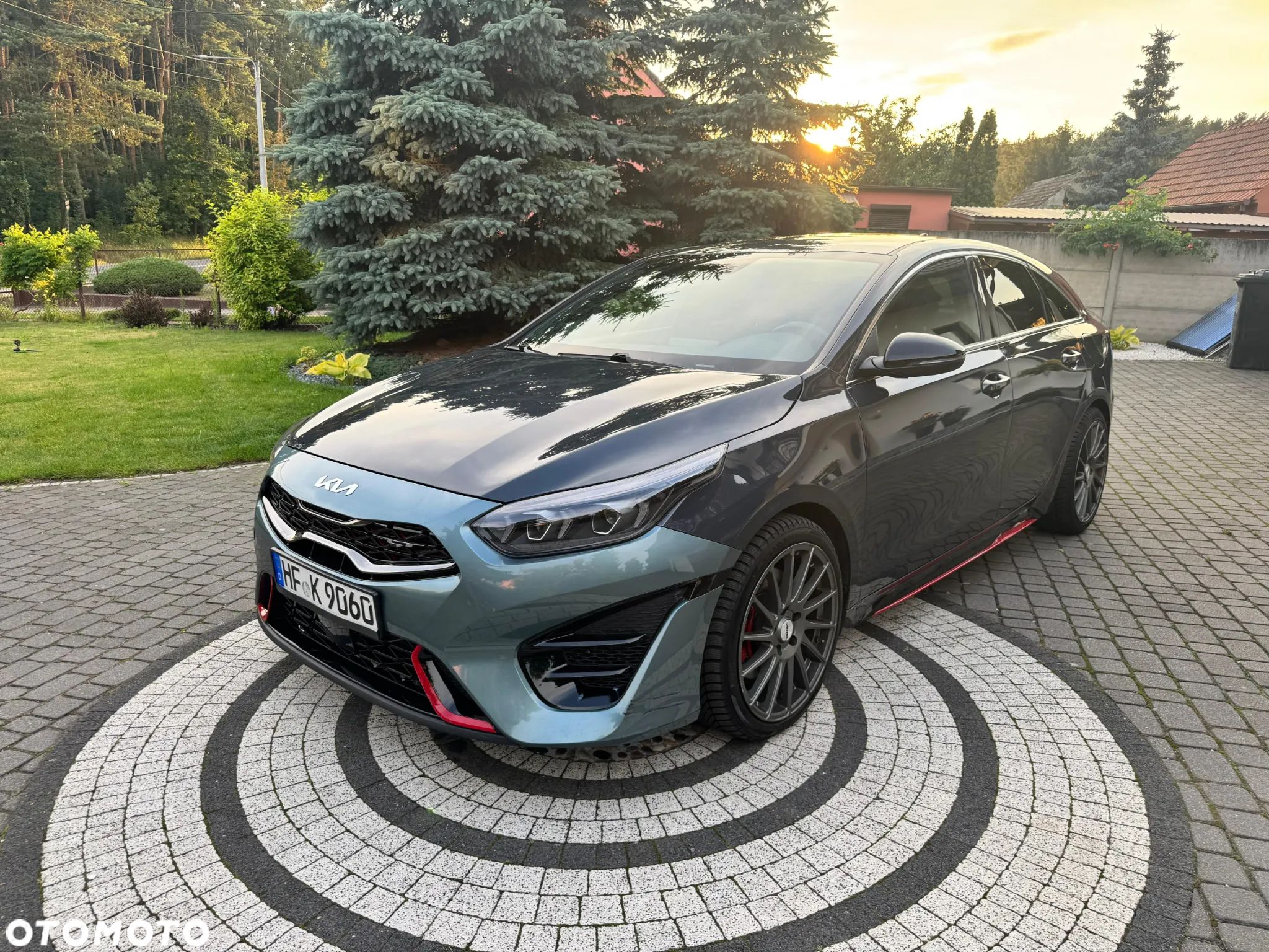 Kia ProCeed 1.6 T-GDI GT DCT - 1