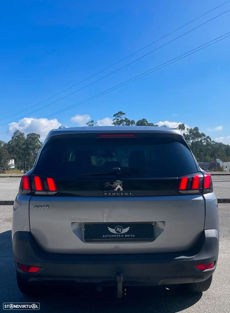 Peugeot 5008 1.5 BlueHDi Allure EAT8 - 4