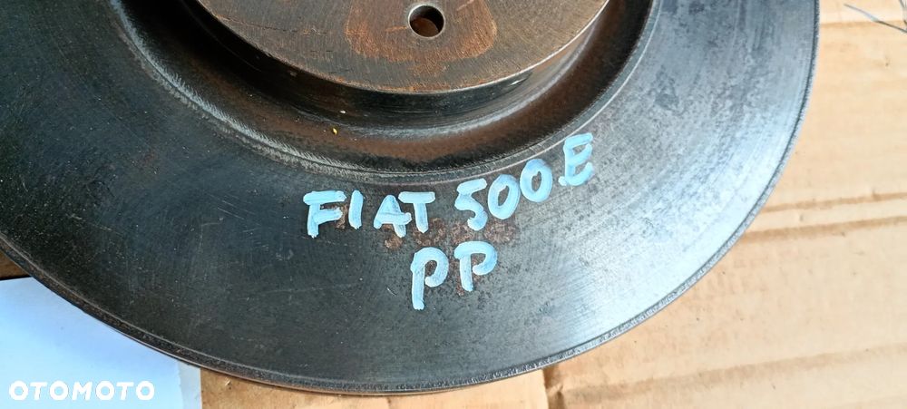 Tarcze hamulcowe klocki przód przednie Fiat 500E 282mm - 8