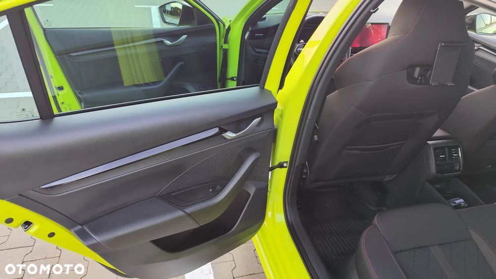 Skoda Octavia 2.0 TSI RS DSG - 14