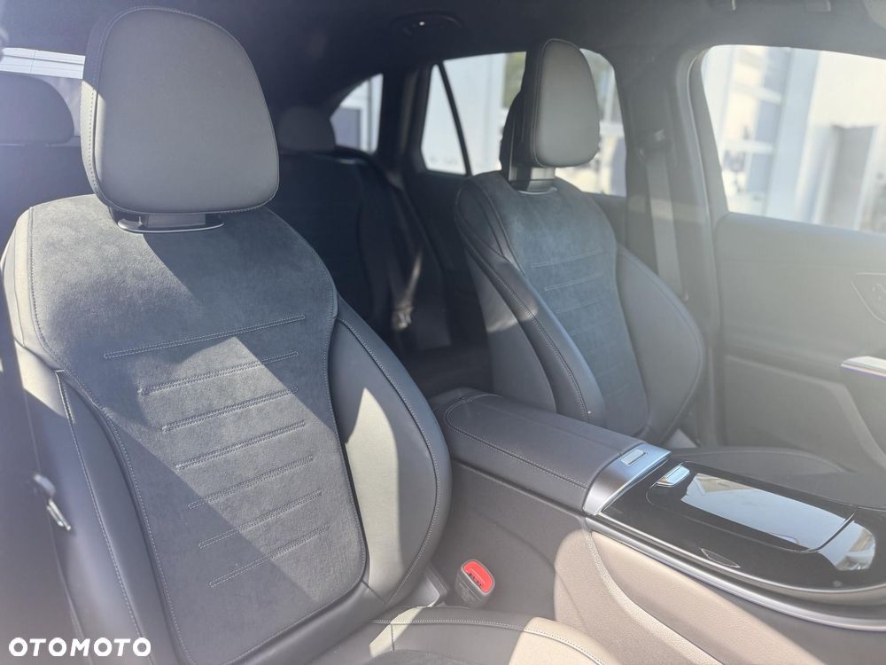 Mercedes-Benz GLC 220 d mHEV 4-Matic AMG Line - 10