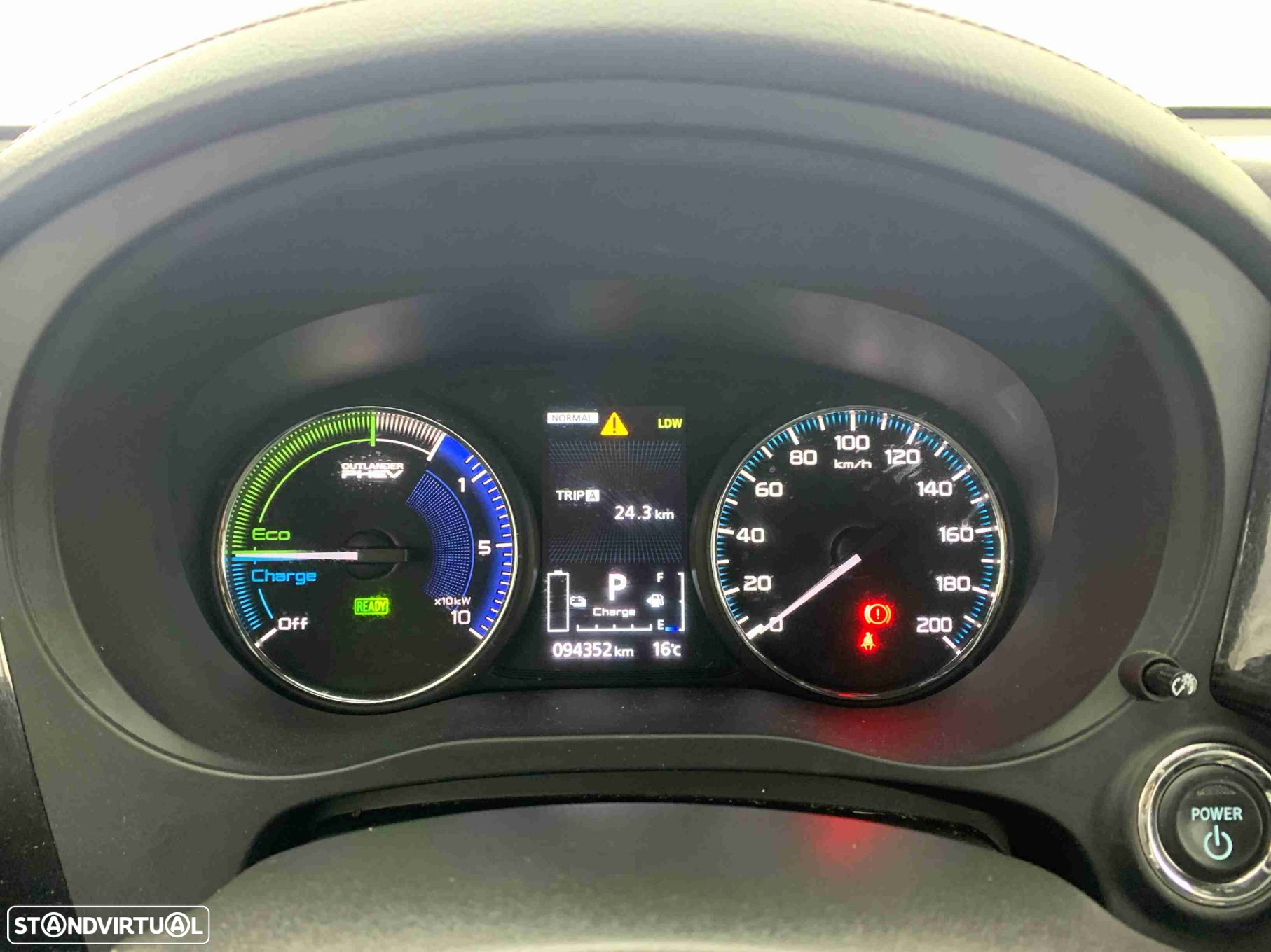 Mitsubishi Outlander 2.4 PHEV Intense - 8