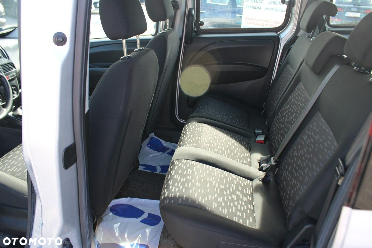 Opel Combo - 14