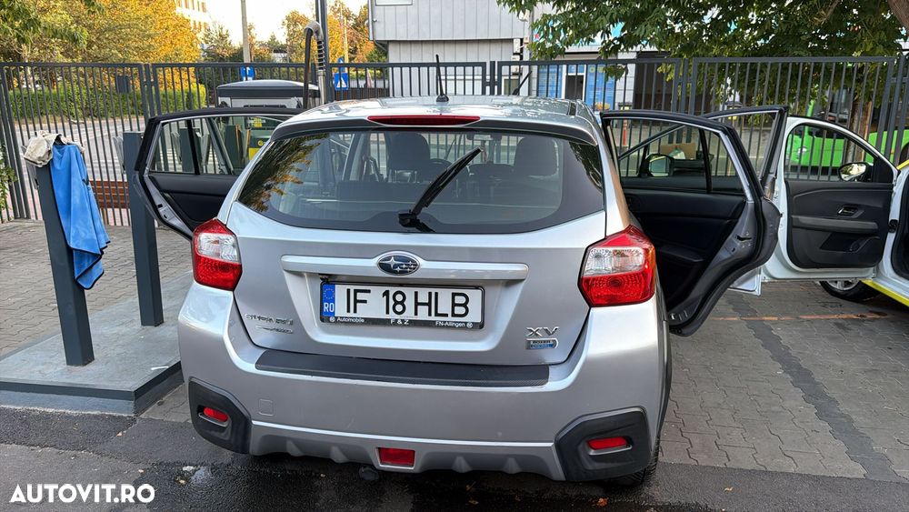 Subaru XV 2.0D 6MT Confort - 10