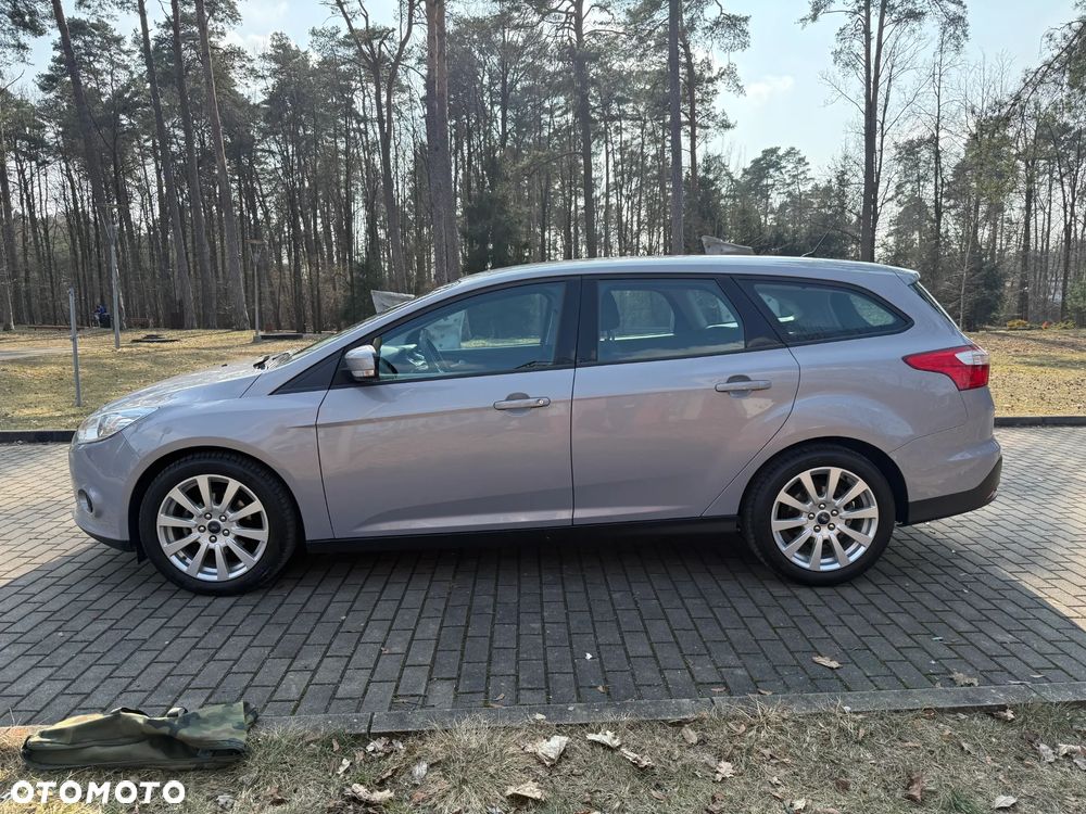 Ford Focus - 10