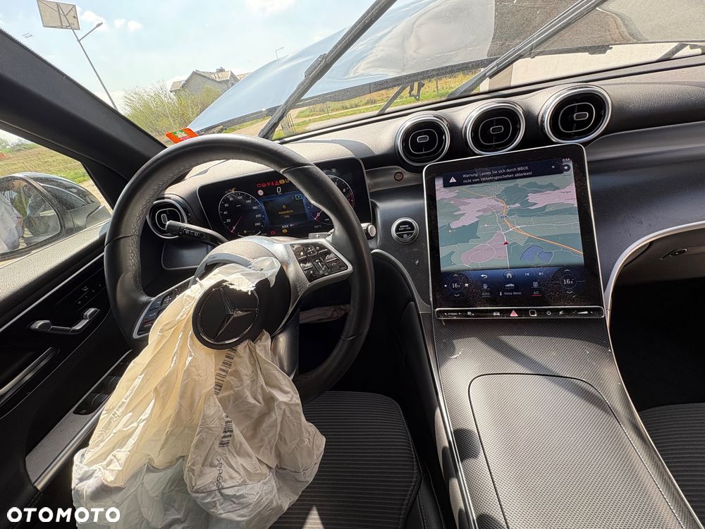 Mercedes-Benz GLC 200 4Matic 9G-TRONIC Edition Avantgarde - 20