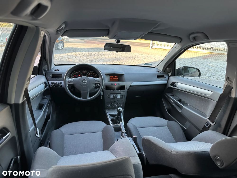 Opel Astra - 30