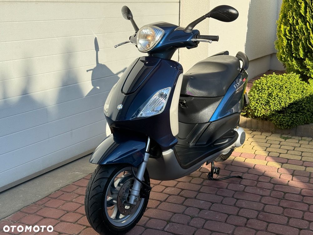 Piaggio FLY - 18