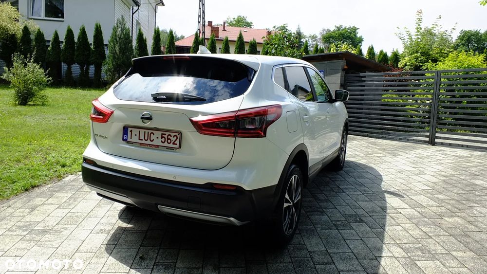 Nissan Qashqai 1.2 DIG-T N-Connecta EU6 - 8