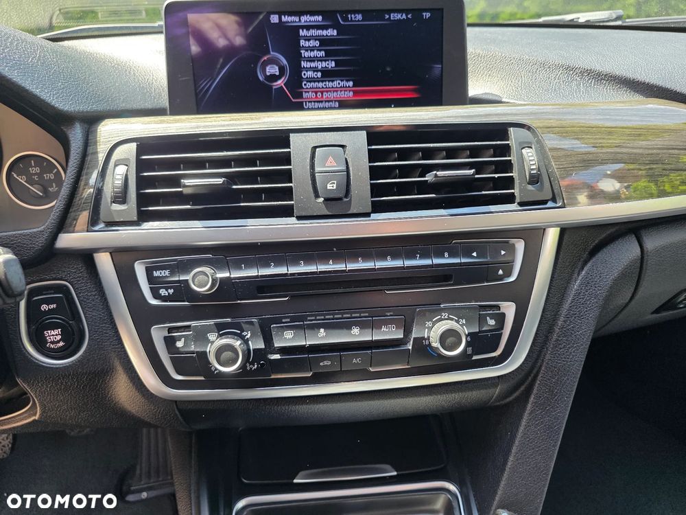 BMW Seria 3 320i Efficient Dynamics Edition Luxury Line - 18