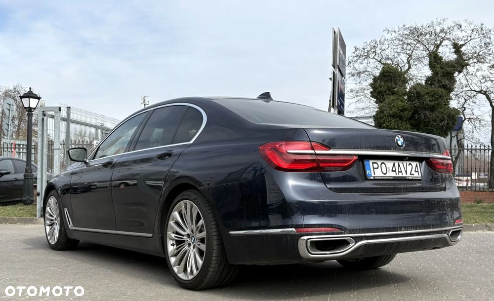 BMW Seria 7 730d xDrive - 6