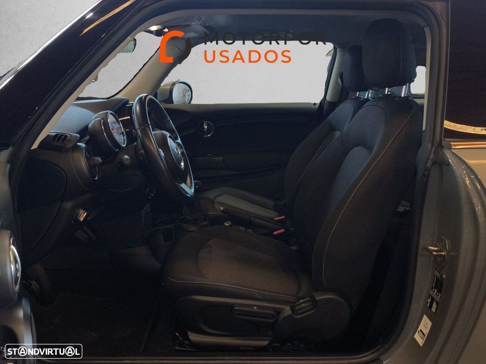 MINI 3 Portas One - 9