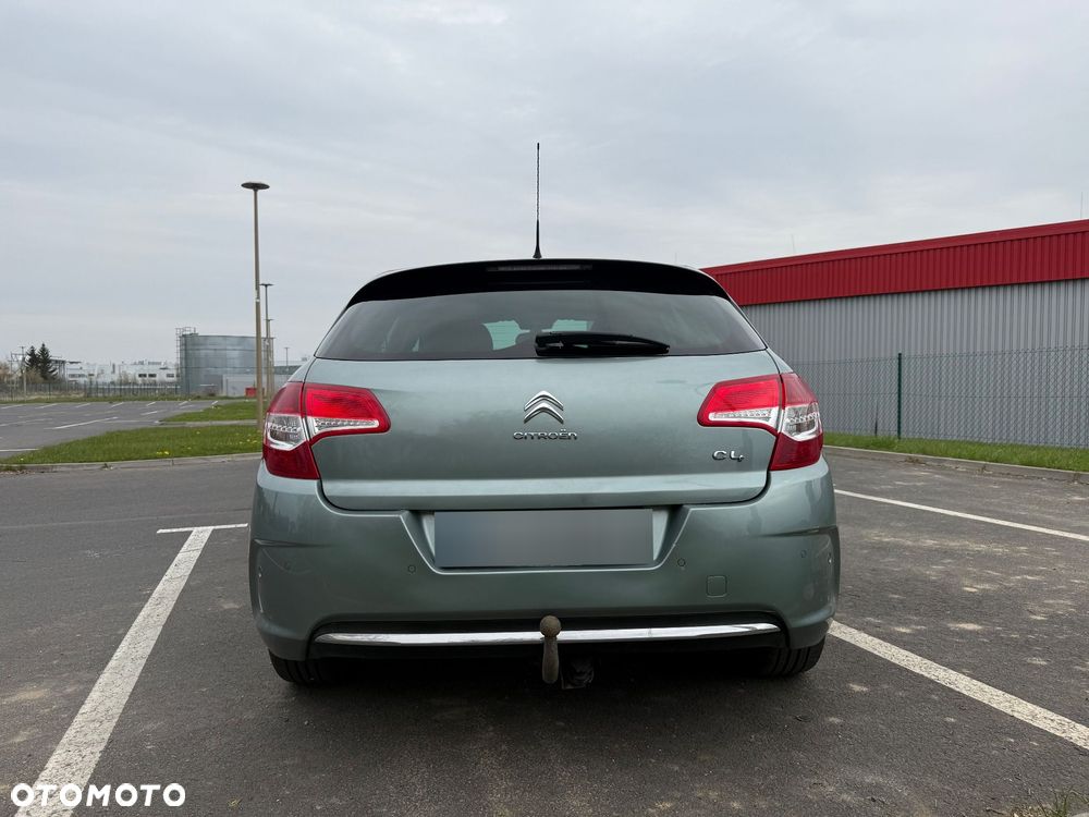 Citroën C4 2.0 HDi Exclusive - 15