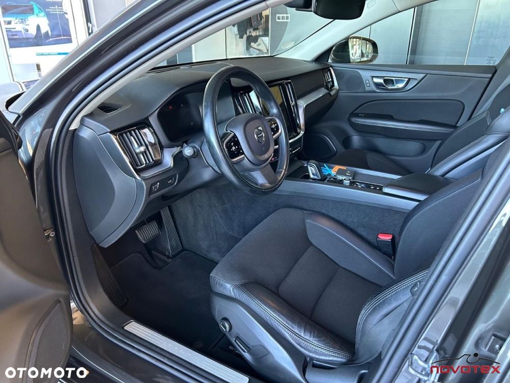 Volvo V60 - 8