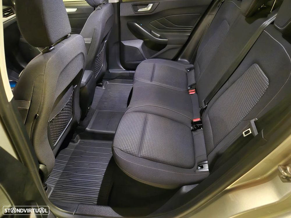 Ford Focus SW 1.5 EcoBlue S&S Aut. TITANIUM - 23