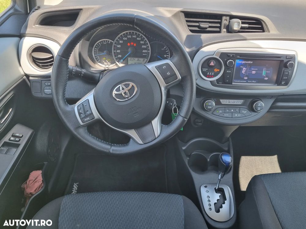 Toyota Yaris 1.5 VVT-i Comfort - 8
