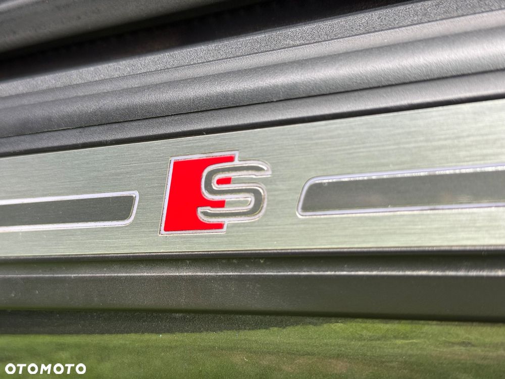 Audi Q5 50 TFSIe quattro S tronic S line - 31
