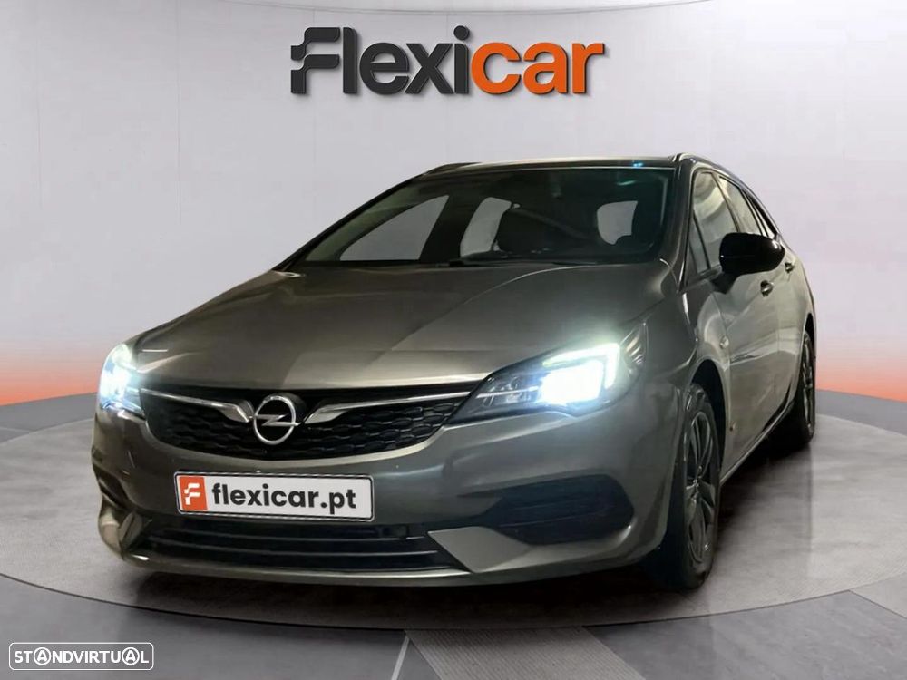 Opel Astra Sports Tourer - 2