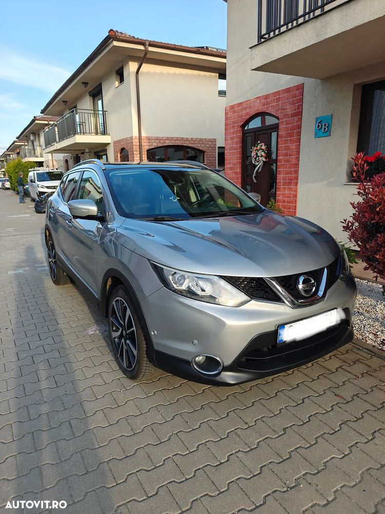 Nissan Qashqai 1.6 DCI Xtronic TEKNA - 5