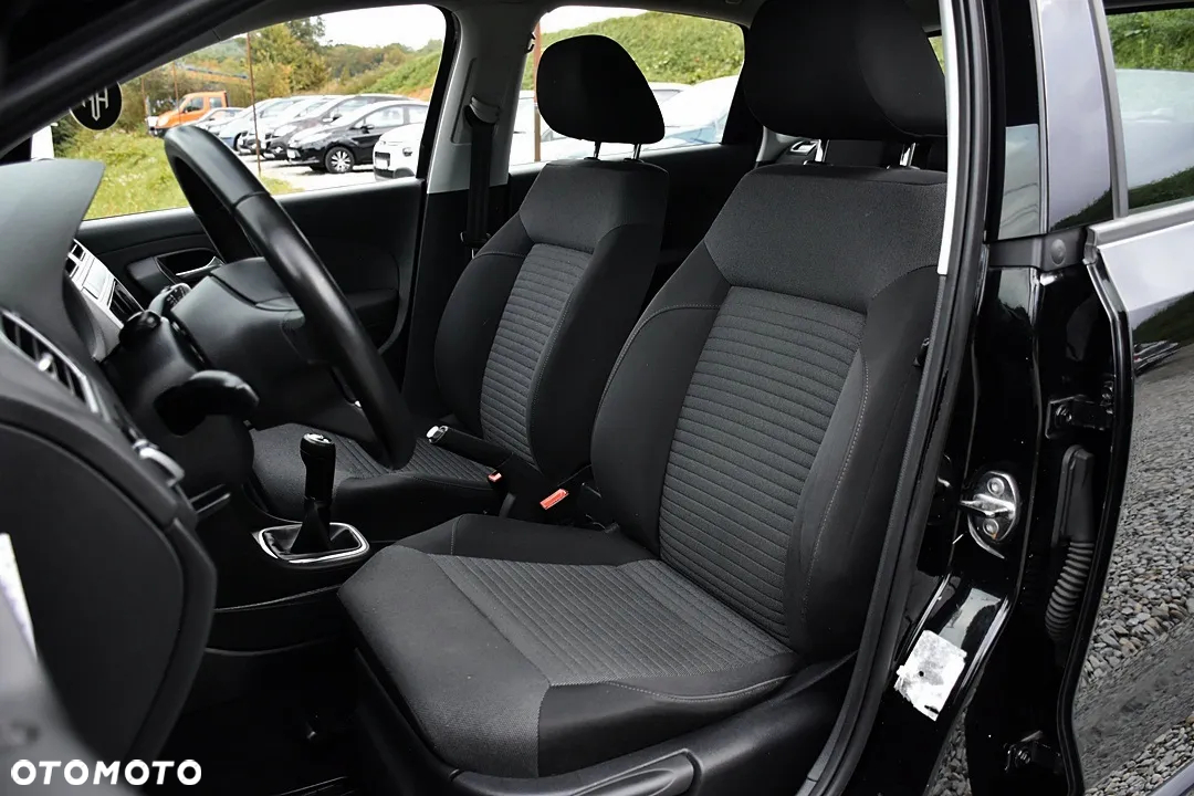 Volkswagen Polo 1.4 MATCH - 6