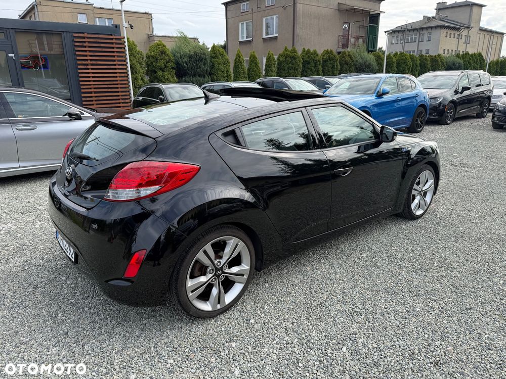 Hyundai Veloster 1.6 blue Style - 22