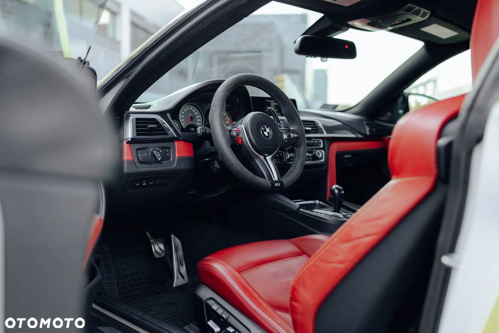 BMW M4 - 19