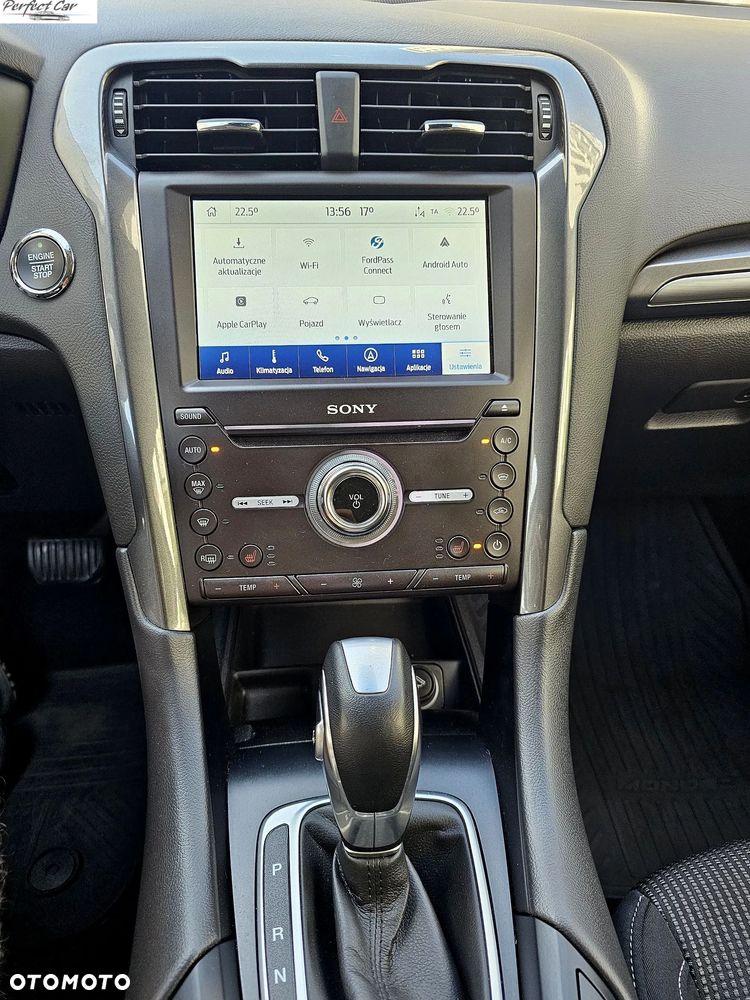 Ford Mondeo 2.0 Hybrid Titanium - 19