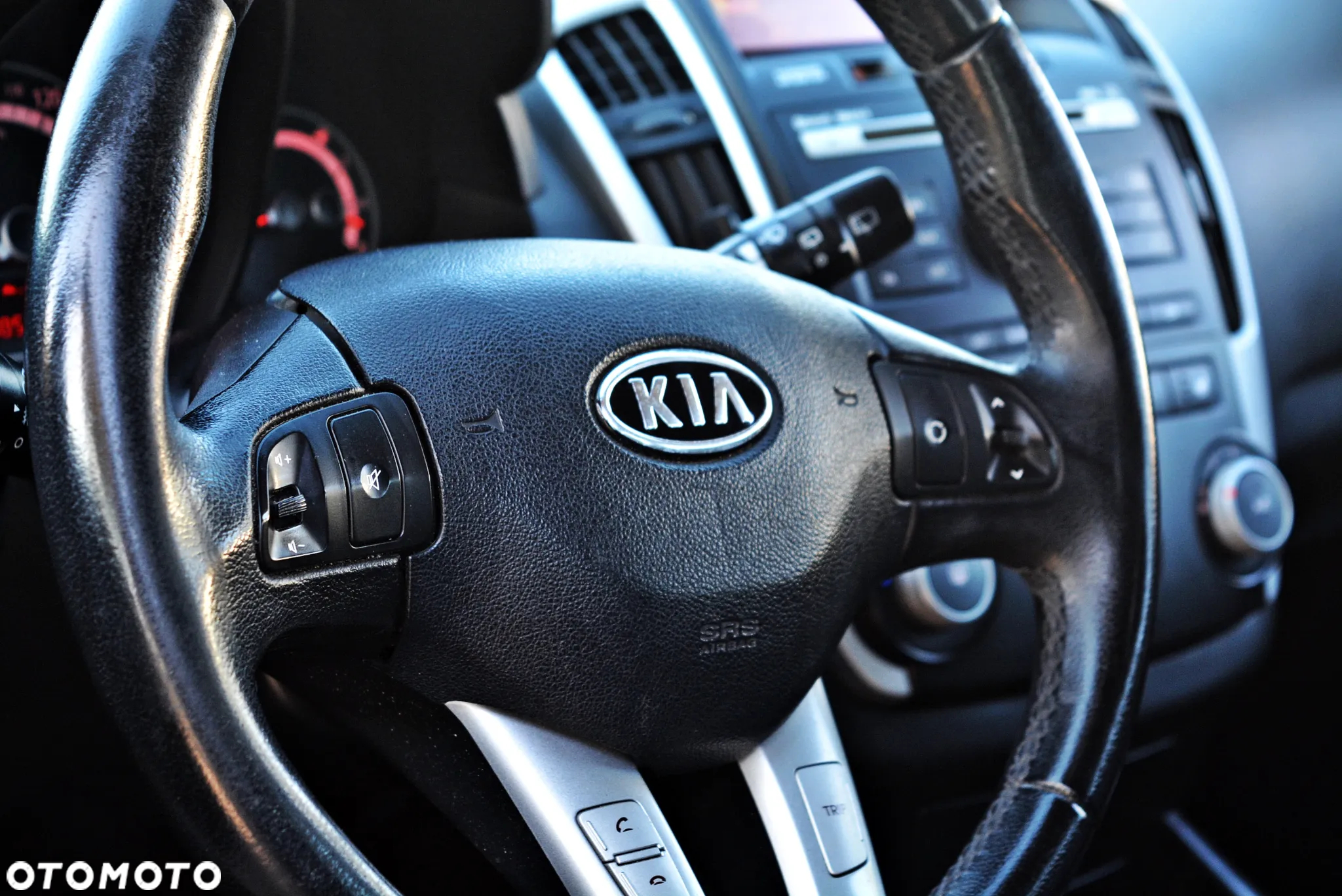 Kia Ceed 1.4 CVVT SW LX - 23