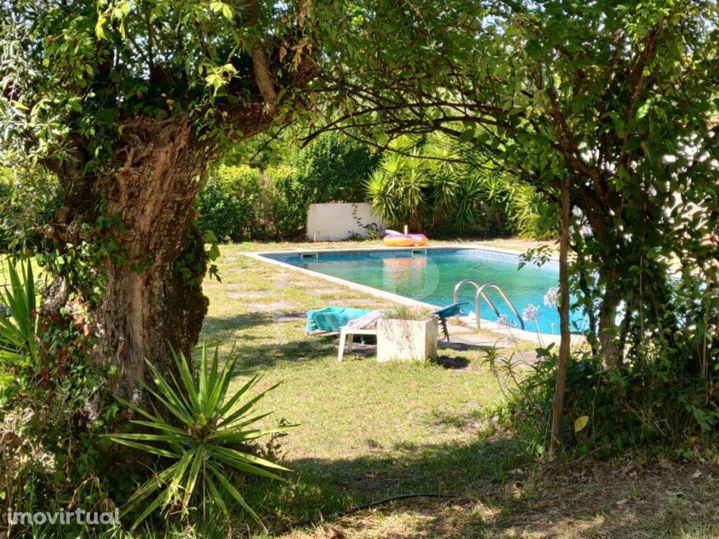 Monte alentejano com moradia T10 e piscina em Montemor-o-Novo, Évora - Grande imagem: 2/60
