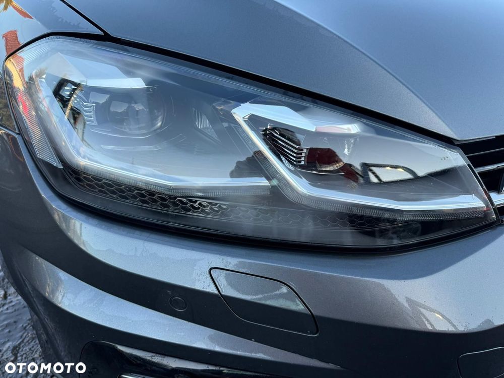 Volkswagen Golf 1.5 eTSI OPF DSG R-Line - 13