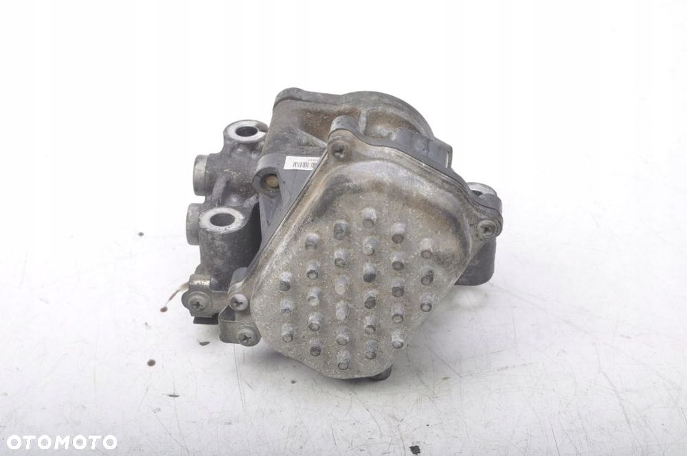 VOLVO S80 II 2.4 D5 POMPA OLEJU SKRZYNI 31325357 - 2