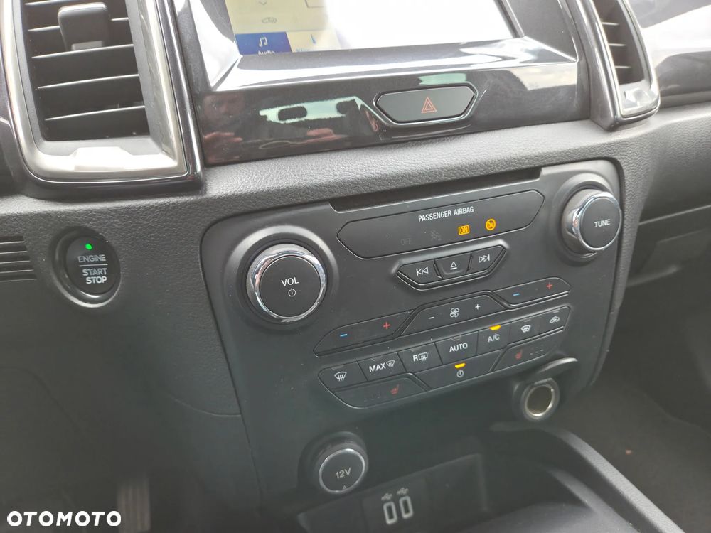 Ford Ranger 2.0 EcoBlue 4x4 DC Wildtrak - 23