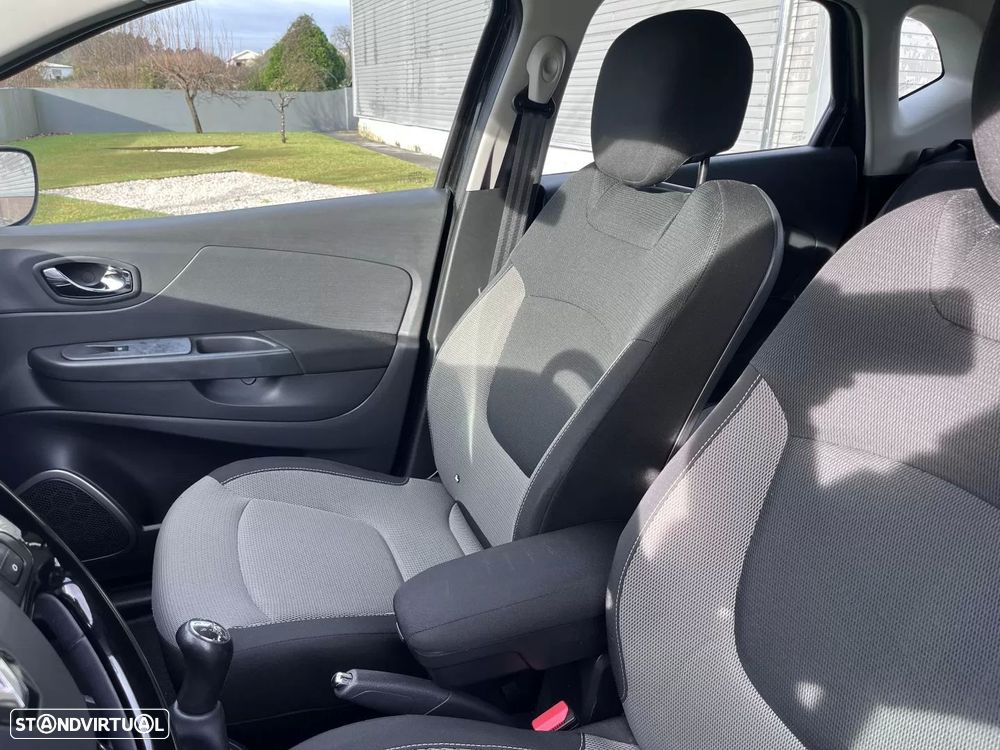 Renault Captur (ENERGY) dCi 90 LIMITED - 28