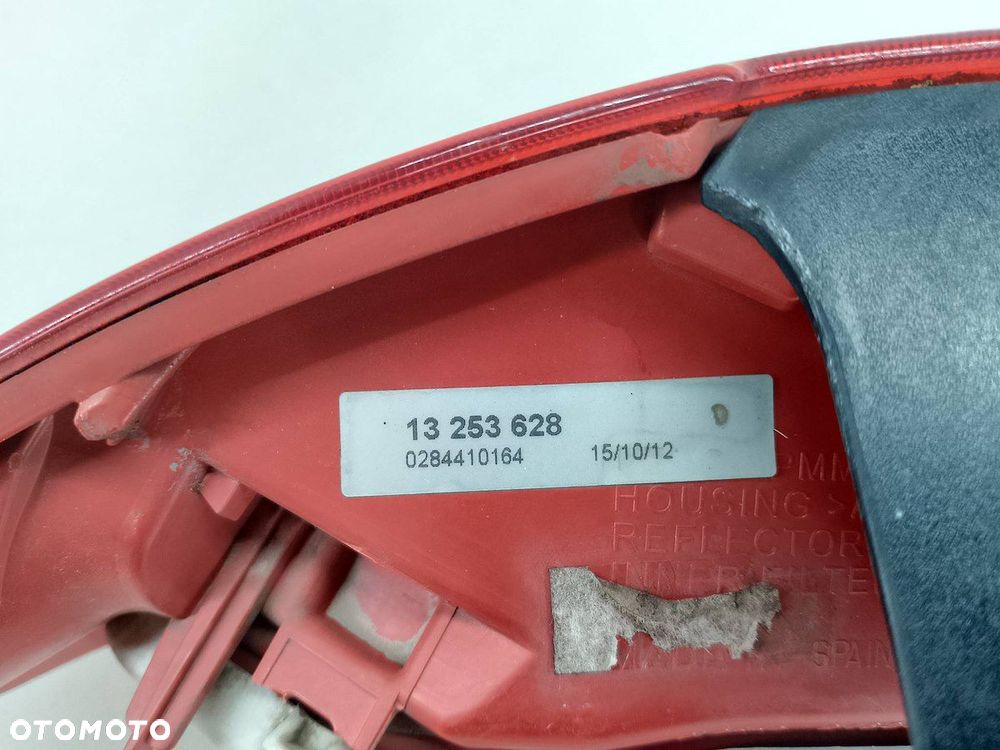 LAMPA TYLNA PRAWA OPEL MERIVA B 13253628  21638009 HATCHBACK - 7