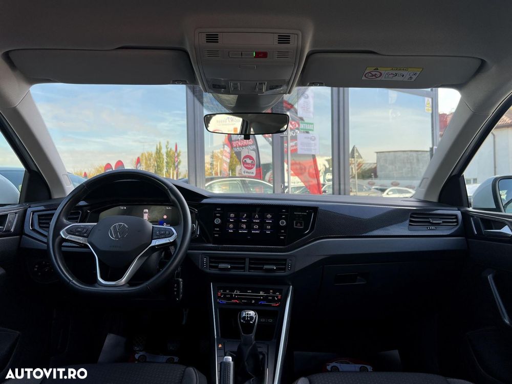 VOLKSWAGEN Taigo 2024 — imagine 36