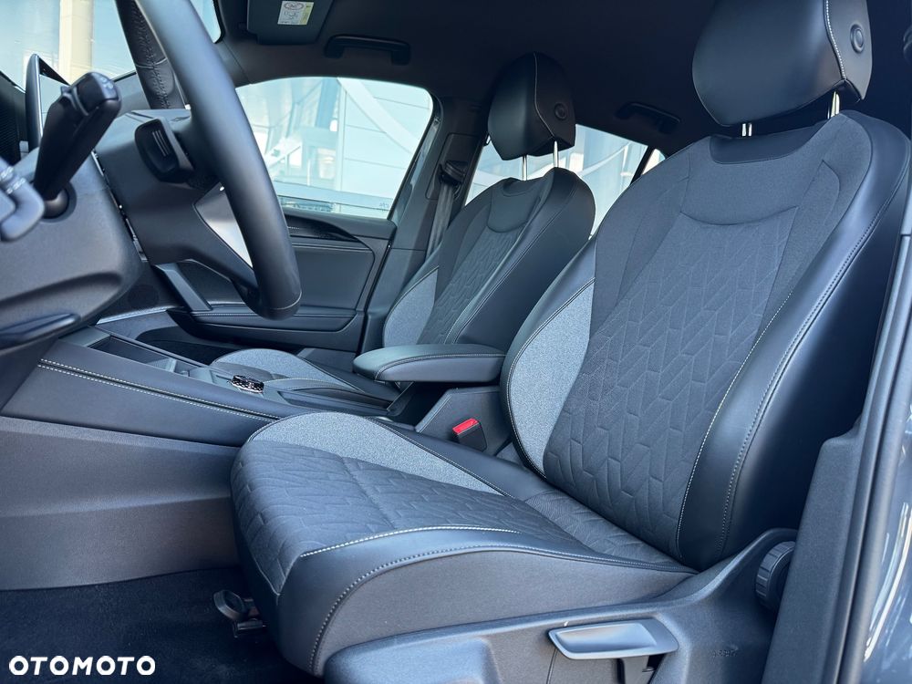 Volkswagen Tiguan 1.5 eTSI OPF DSG Goal - 11