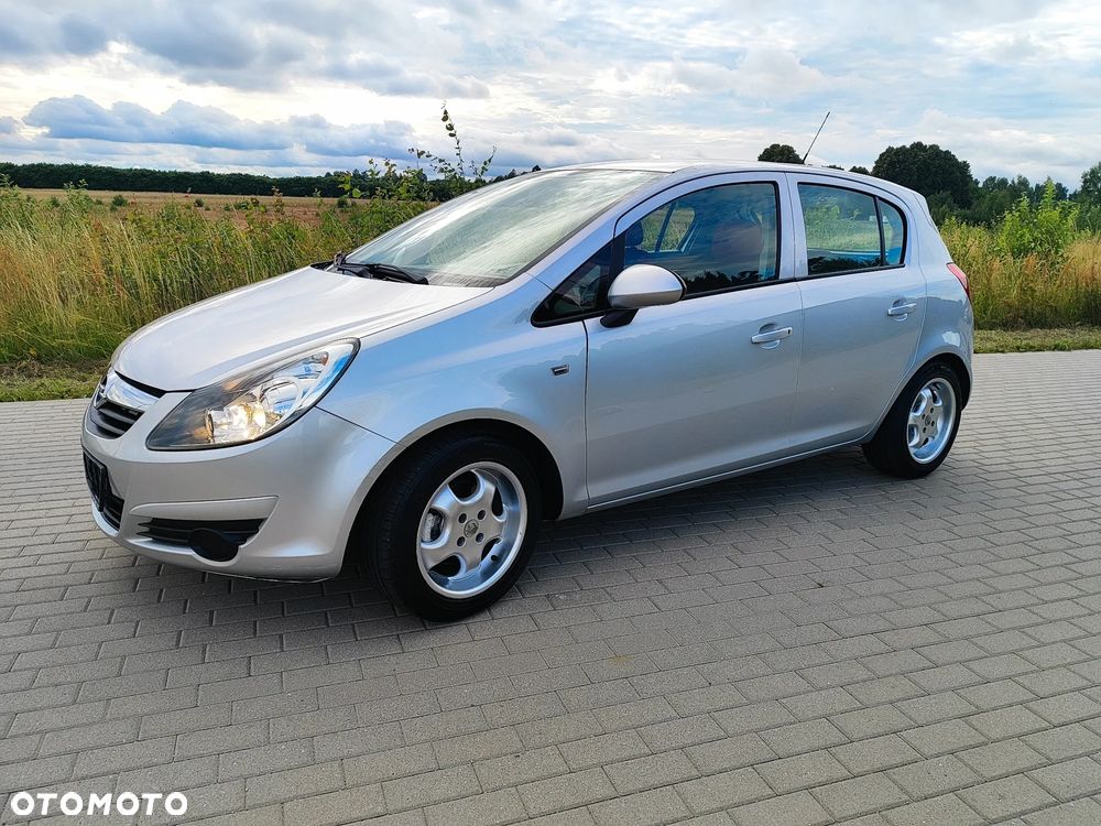 Opel Corsa 1.2 16V Essentia EasyTronic - 1