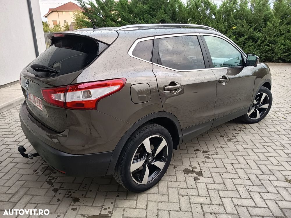 Nissan Qashqai - 4