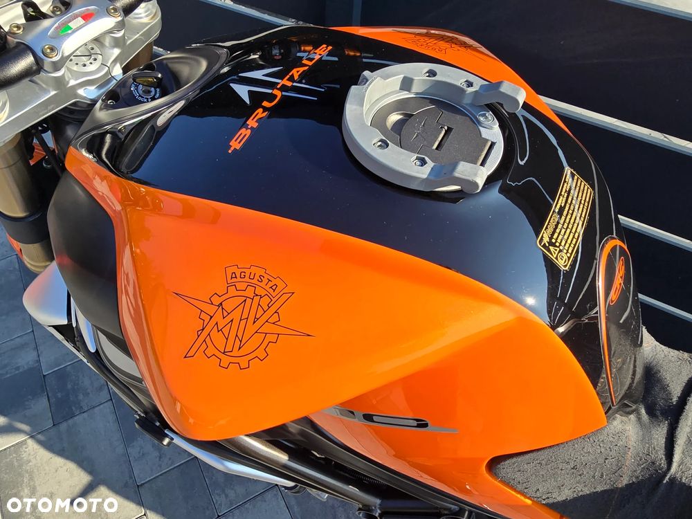 MV AGUSTA Brutale - 23