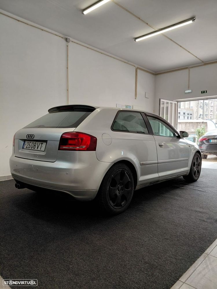 Audi A3 1.9 TDI S-line - 4