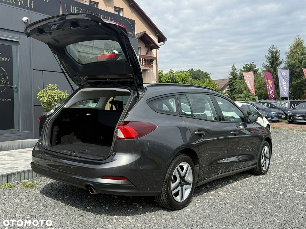 Ford Focus 1.0 EcoBoost Connected - 36
