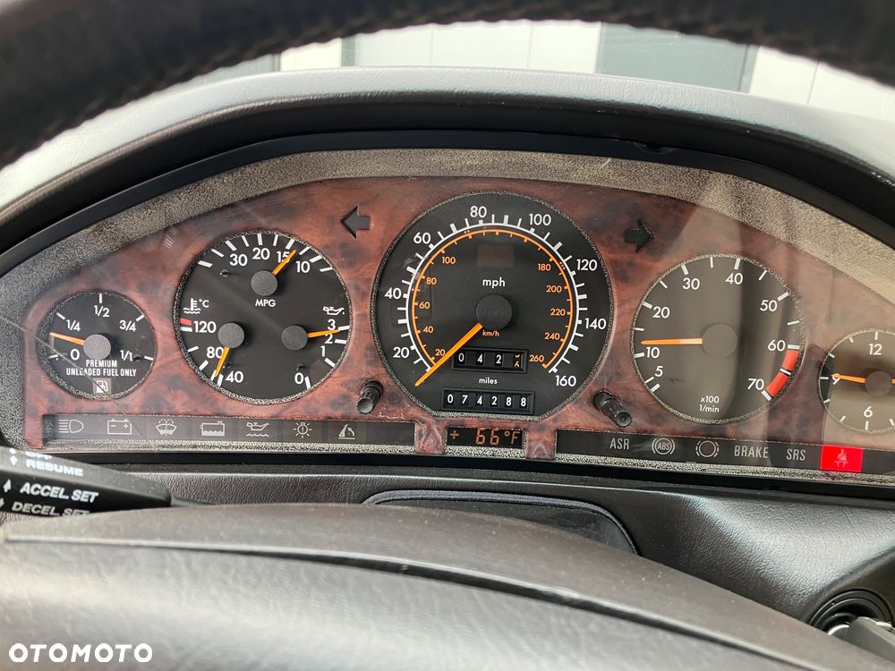 Mercedes-Benz SL 500 - 10