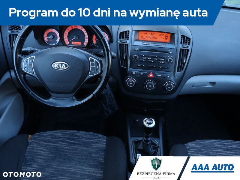 Kia Ceed - 9