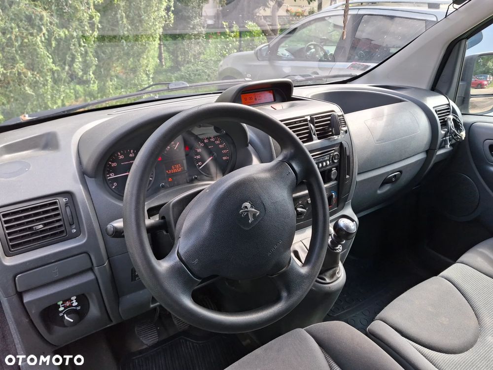 Peugeot Expert - 12