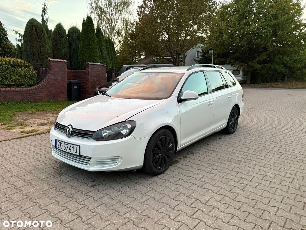 Volkswagen Golf - 2