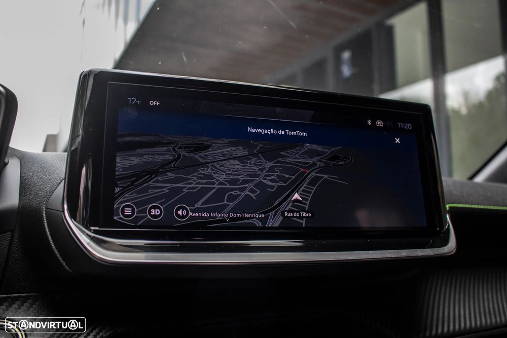 Peugeot 208 1.2 Hybrid GT e-DCS6 - 38