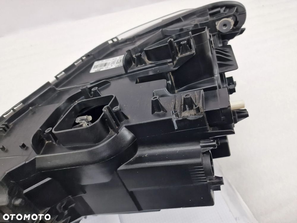 BMW X1 F48 15- PRAWA LAMPA PRZEDNIA PRZÓD FULL LED , NR 6311-7495004-03 / 63117495004 / 7495004 , NR AUKCJI LA31 - 23