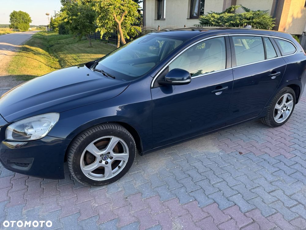Volvo V60 D3 Momentum - 2