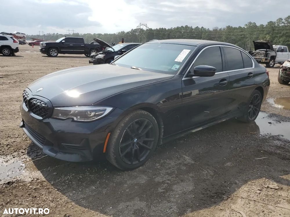 BMW Seria 3 330i Aut. Sport Line - 1